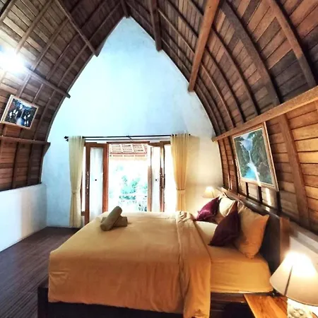The Hill Prananta Bed & Breakfast